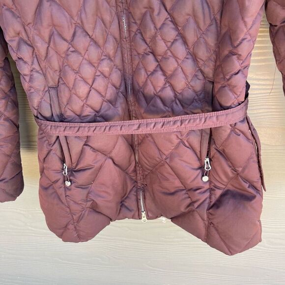 Eddie Bauer 650 fill goose down quilted belted merlot coat - Picture 4 of 8